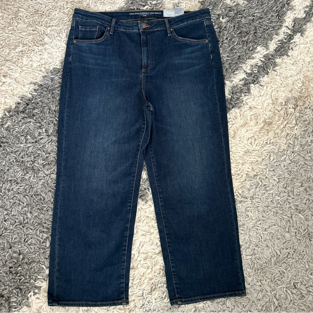 NWT Chico's High Rise Straight Leg Ankle Blue Jeans Sz 18 R (3.5)